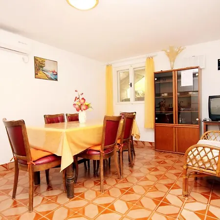 Apartments By The Sea Grscica, Korcula - 169 Apartment *