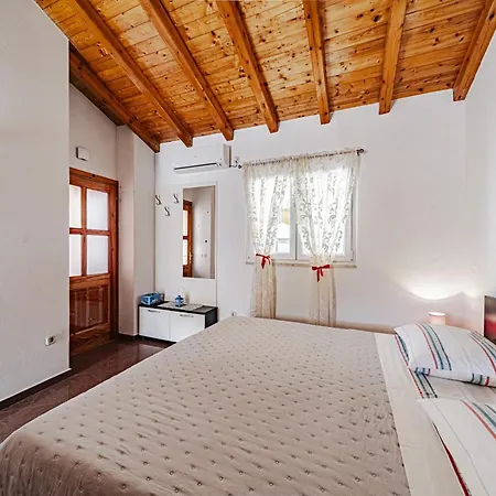 Apartment Apartments By The Sea Grscica, Korcula - 169