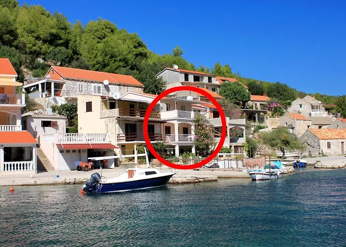 Apartments By The Sea Grscica, Korcula - 169 Апартаменты Прижба